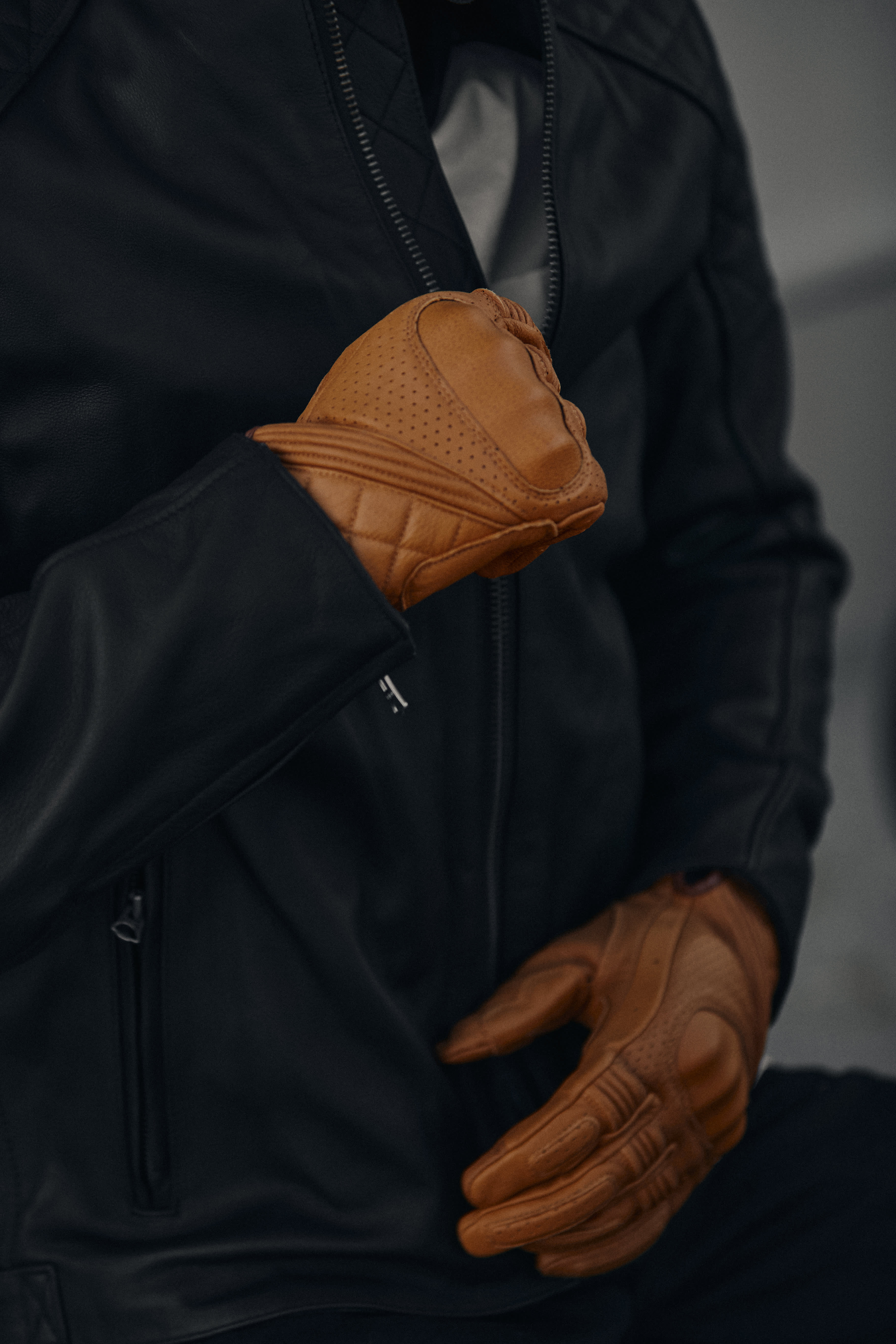 Harleston Black Gloves with D3O® Protective Knuckles | Motorcycle